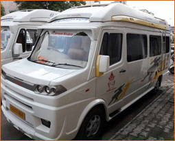 Tempo Traveller 12 Seater Maharaja